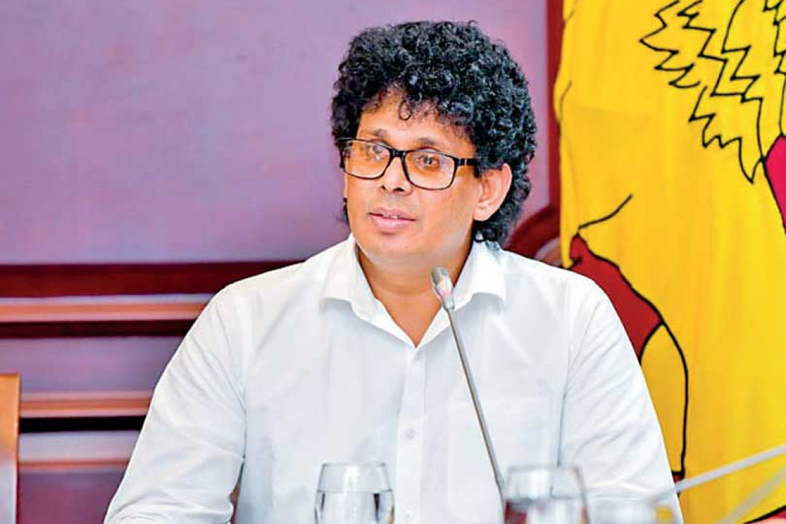 Work From Home යන තරම් තත්ත්වයකට යෑමට තවම ගැටලුවක් වෙලා නැහැ - වසන්ත සමරසිංහ